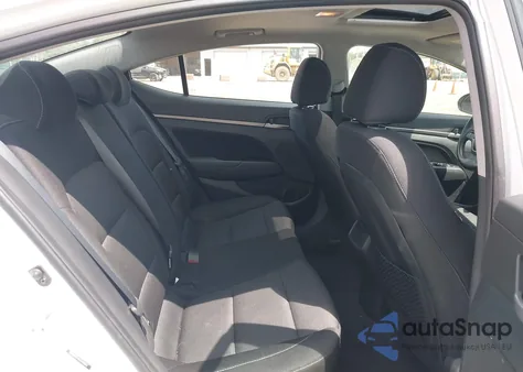 2017 Hyundai Elantra Value Edition из США, поврежденный, VIN 5NPD84LFXHH195847